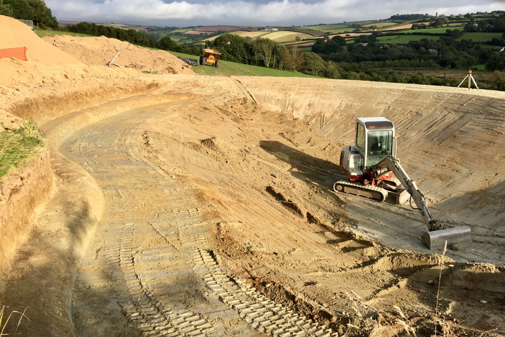 Pond & lake design & construction specialists South Devon