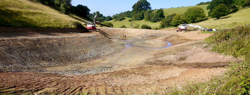 Pond & lake excavation specialists Devon | Fishing lake design & construction